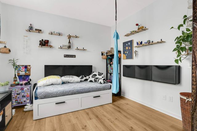 4628 Benjamin Place, Woodbury, MN 55129