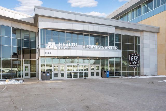 4628 Benjamin Place, Woodbury, MN 55129