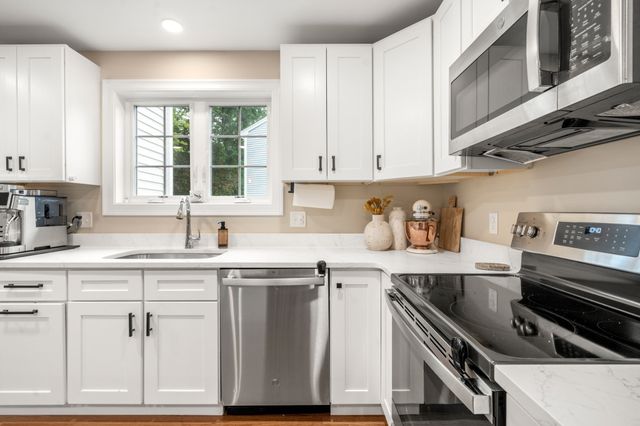 65 Castine St., Worcester, MA 01606