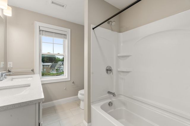 65 Castine St., Worcester, MA 01606