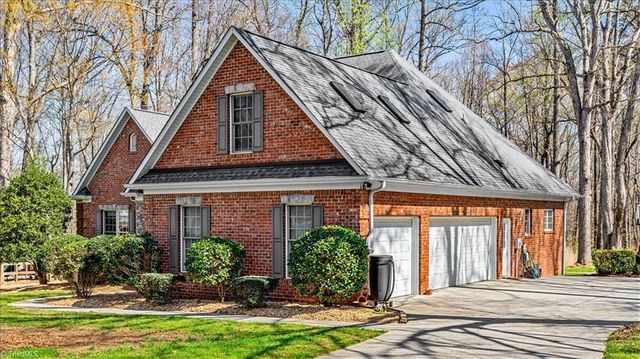 1678 Deer Run Court, Oak Ridge, NC 27310