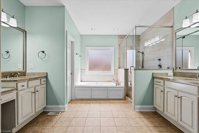 1678 Deer Run Court, Oak Ridge, NC 27310