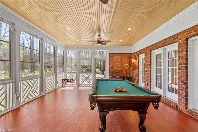 1678 Deer Run Court, Oak Ridge, NC 27310