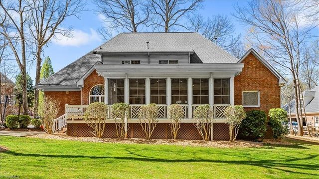 1678 Deer Run Court, Oak Ridge, NC 27310
