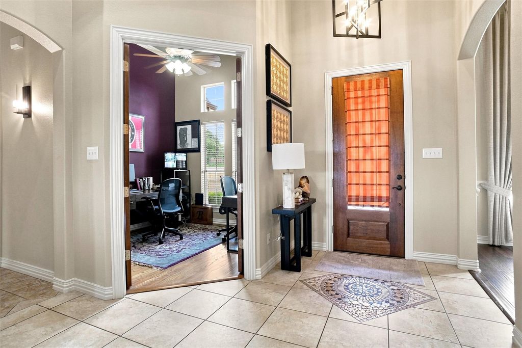 1810 Indian Ridge, Oak Leaf, TX 75154 — photo 2