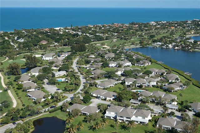 300 Harbour Drive 300-B, Vero Beach, FL 32963