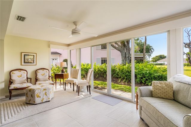 300 Harbour Drive 300-B, Vero Beach, FL 32963