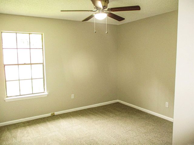 10813 Valiant Drive, Little Rock, AR 72209