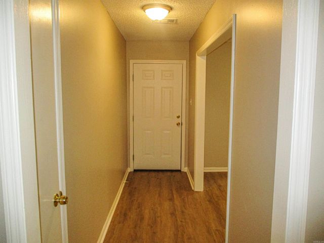10813 Valiant Drive, Little Rock, AR 72209