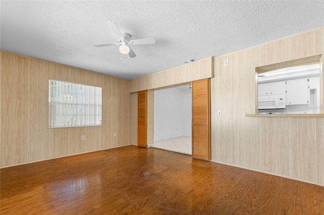 2814 20TH AVENUE DRIVE W, Bradenton, FL 34205