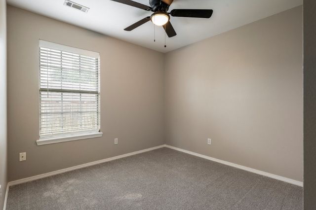 704 Oberg Drive, Centerton, AR 72719