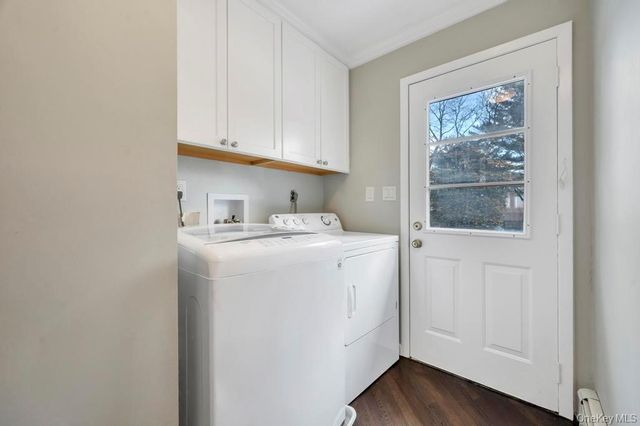 4 Long Meadow Road, Commack, NY 11725