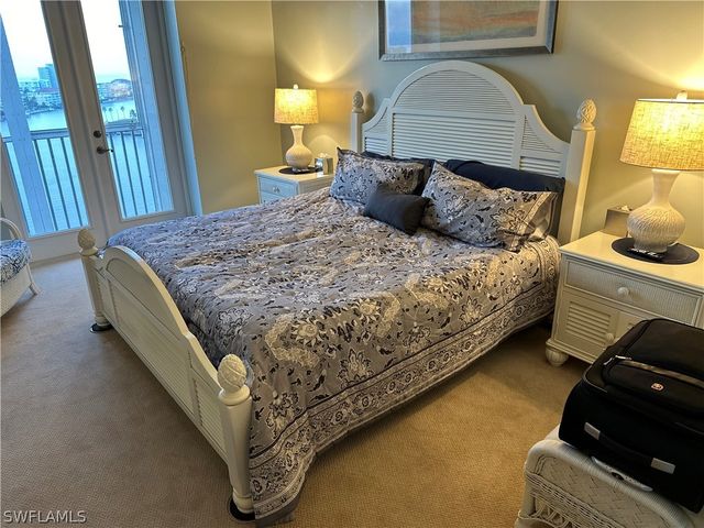 400 Flagship DR 1206, Naples, FL 34108