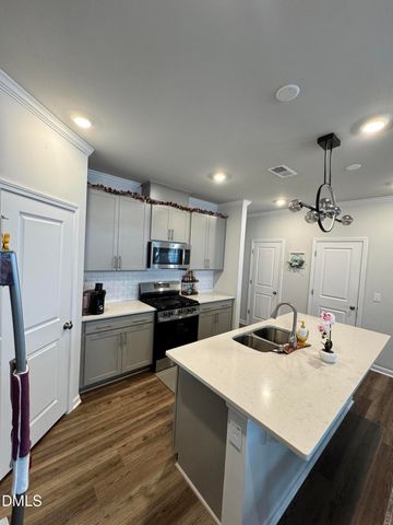 1839 Aspen River Lane, Apex, NC 27502