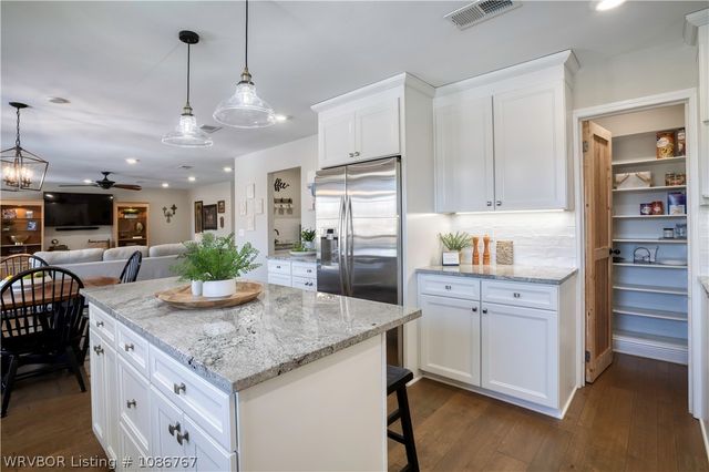 8905 Canterbury Cove, Fort Smith, AR 72903