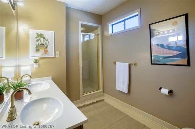 8905 Canterbury Cove, Fort Smith, AR 72903