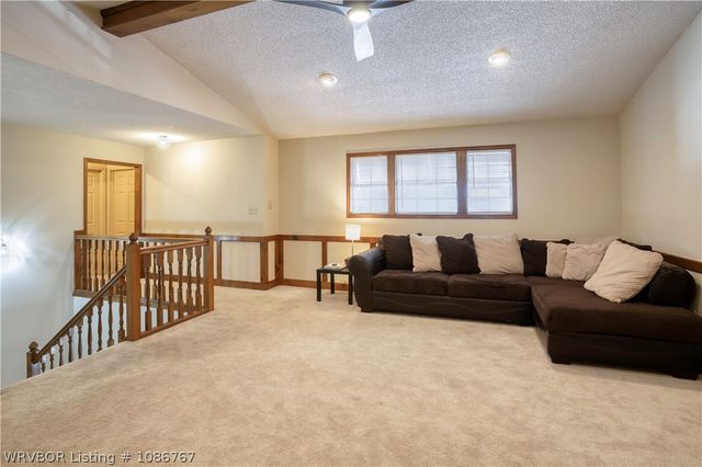 8905 Canterbury Cove, Fort Smith, AR 72903