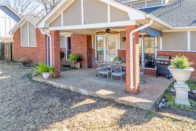 8905 Canterbury Cove, Fort Smith, AR 72903