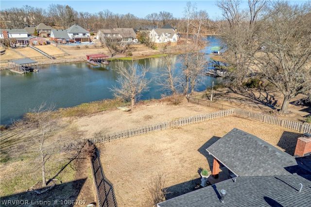 8905 Canterbury Cove, Fort Smith, AR 72903