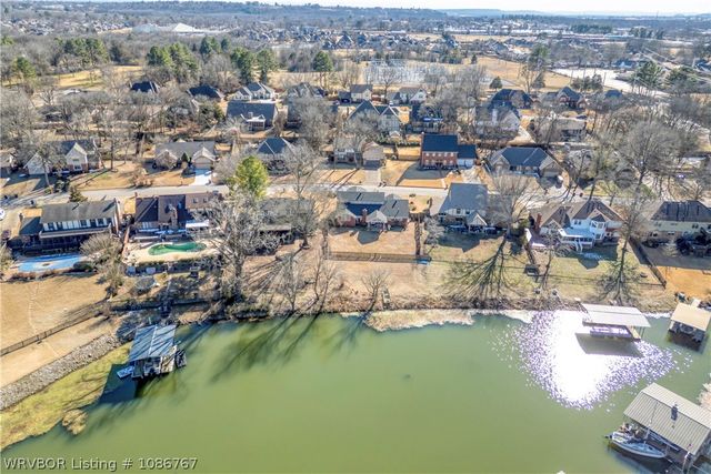 8905 Canterbury Cove, Fort Smith, AR 72903