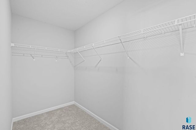 225 Thelma Ave Avenue, Harrisburg, SD 57032