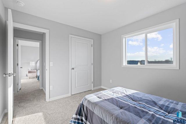 225 Thelma Ave Avenue, Harrisburg, SD 57032