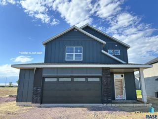 225 Thelma Ave Avenue, Harrisburg, SD 57032