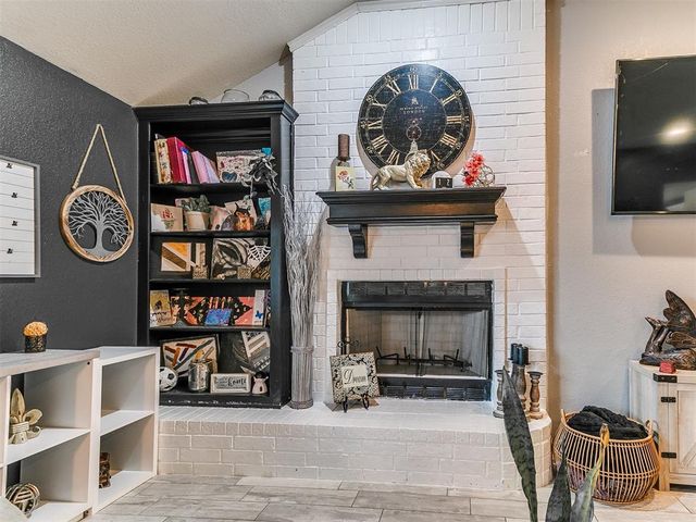 724 McConnell Drive, Yukon, OK 73099