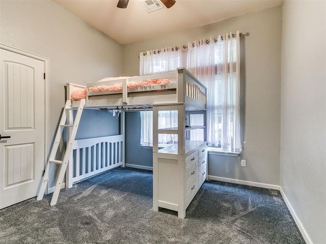 724 McConnell Drive, Yukon, OK 73099