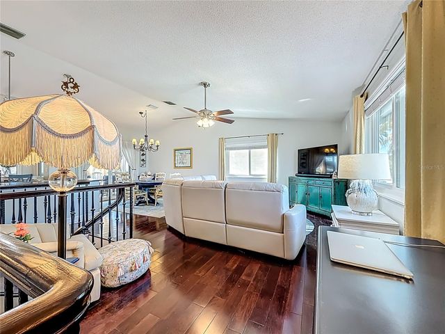 510 72ND AVENUE, St Pete Beach, FL 33706