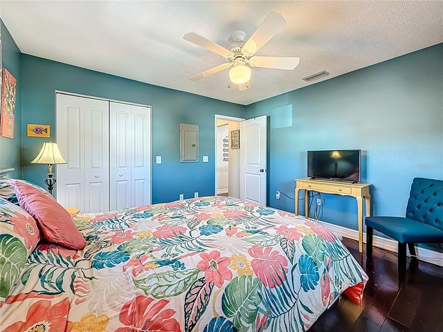 510 72ND AVENUE, St Pete Beach, FL 33706