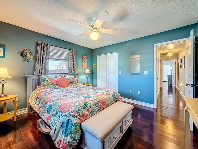 510 72ND AVENUE, St Pete Beach, FL 33706