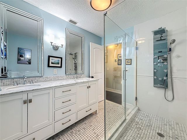 510 72ND AVENUE, St Pete Beach, FL 33706