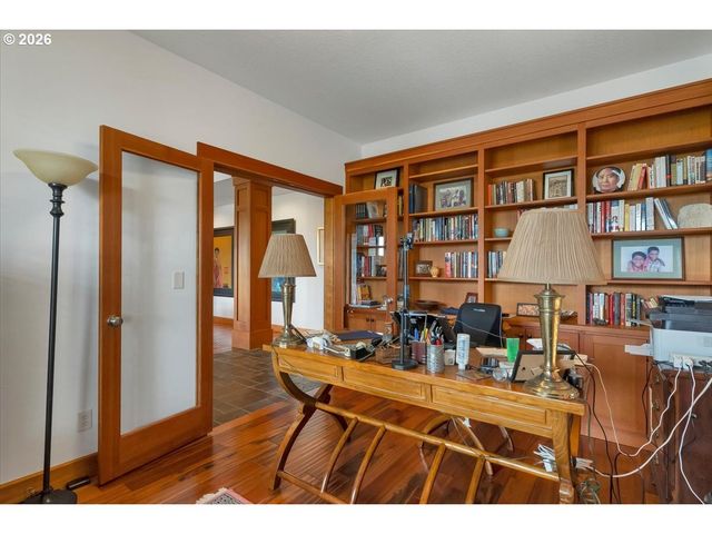 1126 CASCARA Loop, Salem, OR 97302