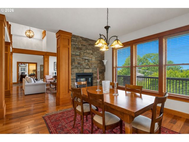 1126 CASCARA Loop, Salem, OR 97302