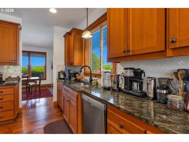 1126 CASCARA Loop, Salem, OR 97302