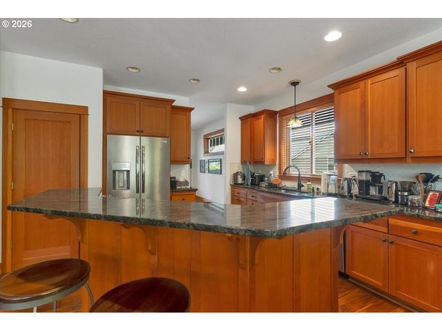 1126 CASCARA Loop, Salem, OR 97302