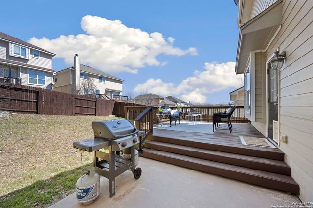 21206 Villa Valencia, San Antonio, TX 78258