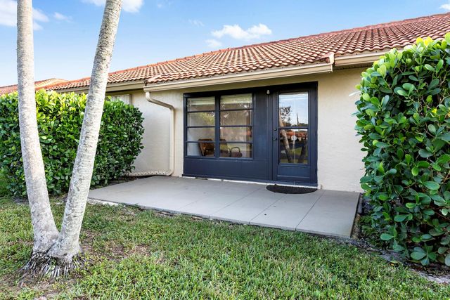9830 Bischofia Tree Way B, Boynton Beach, FL 33436