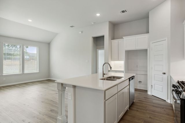 605 Bonnie Rose Lane, Van Alstyne, TX 75495