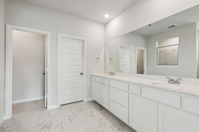 605 Bonnie Rose Lane, Van Alstyne, TX 75495