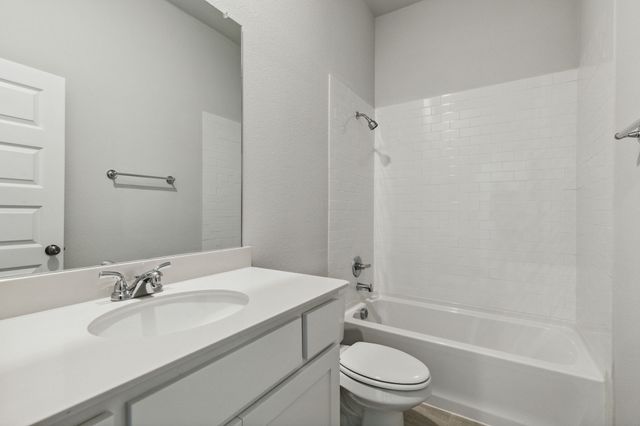 605 Bonnie Rose Lane, Van Alstyne, TX 75495