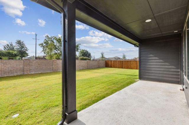 605 Bonnie Rose Lane, Van Alstyne, TX 75495