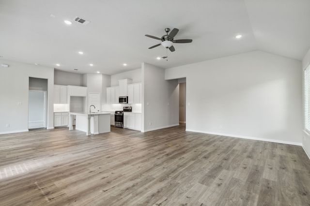 605 Bonnie Rose Lane, Van Alstyne, TX 75495