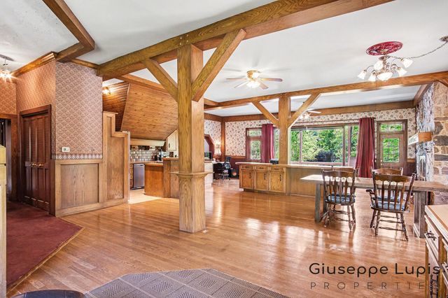 4861 Chauncey Drive Ne, Cannon Twp, MI 49306
