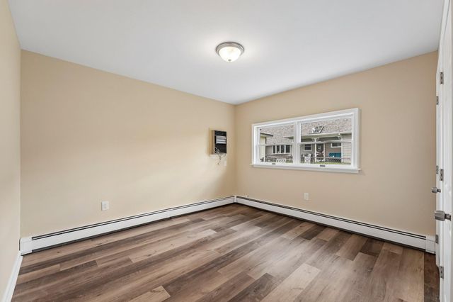 9 RUSTLEAF LN, Levittown, PA 19055