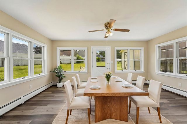 9 RUSTLEAF LN, Levittown, PA 19055