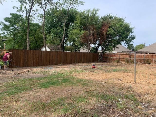 517 Hawthorne Street, Irving, TX 75061