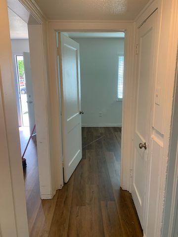 517 Hawthorne Street, Irving, TX 75061