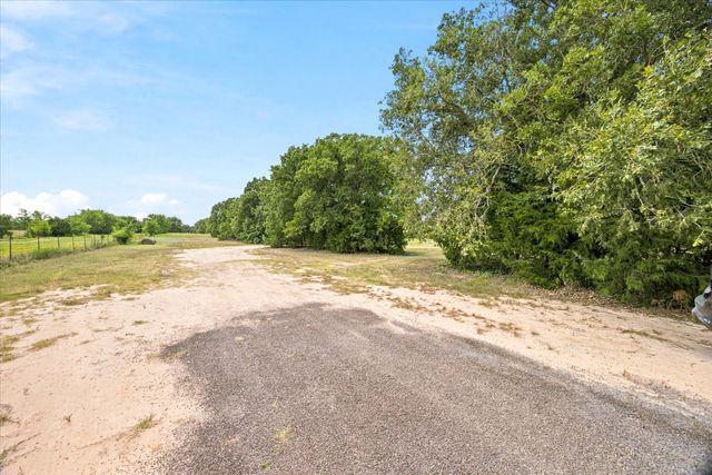 13345 Fm 1391, Kemp, TX 75143